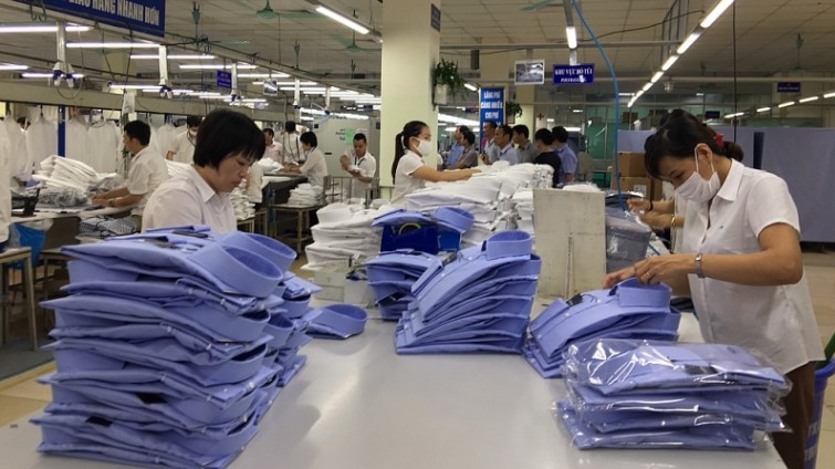 Xuất khẩu hàng dệt may đạt trên 18,53 tỷ USD