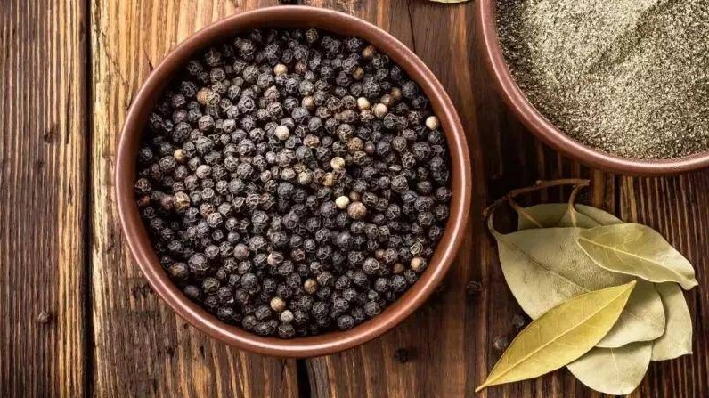 Giá hồ tiêu hôm nay 29/7/2022: Đứng yên toàn thị trường