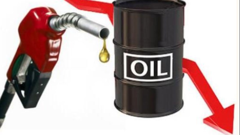 Giá xăng dầu hôm nay 1/8/2022: Giá dầu quay đầu giảm mạnh