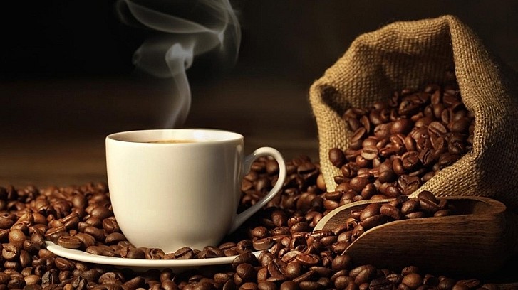 Giá cà phê hôm nay 2/8/2022: Đảo chiều tăng nhẹ