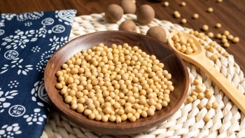 Đậu nành – trợ thủ cho phụ nữ tiền mãn kinh