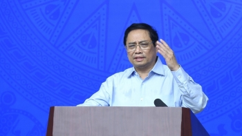 Thủ tướng: Chủ quan, lơ là trước dịch bệnh sẽ phải trả giá