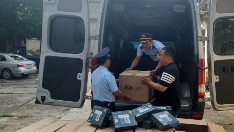 Lạng Sơn: Thu giữ 260 chiếc máy phun sương khử khuẩn nhập lậu