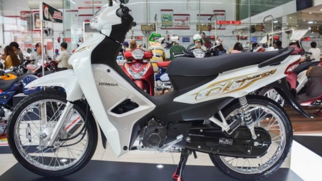 Giá xe máy Honda Wave Alpha hạ nhiệt trong tháng 8