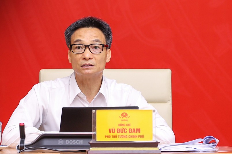 Phó Thủ tướng Vũ Đức Đam phát biểu ý kiến tại Hội nghị - Ảnh: VGP/Nhật Bắc