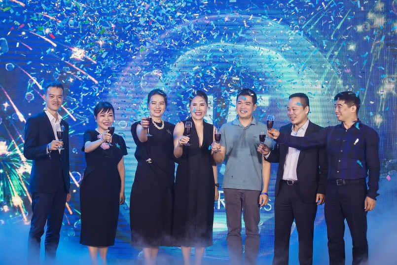 MINH KHƯƠNG GROUP kỷ niệm 15 năm và ra mắt dòng sản phẩm mới IMAGE Skincare