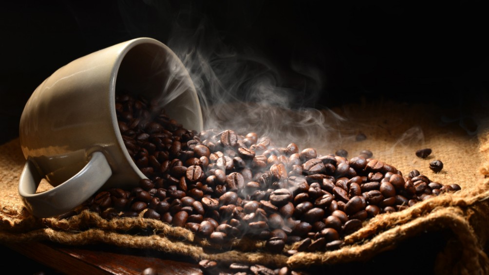 Giá cà phê hôm nay 11/8/2022: Đồng loạt tăng mạnh