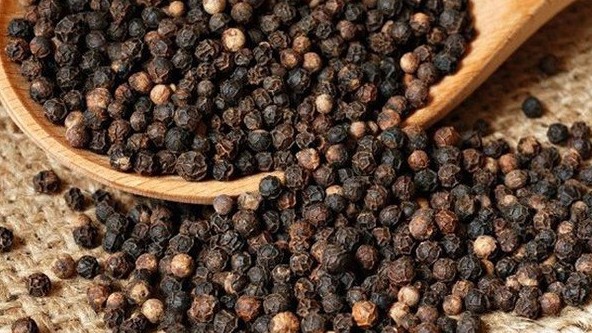 Giá hồ tiêu hôm nay 11/8/2022: Điều chỉnh giảm 500 đồng/kg trên toàn quốc