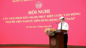 Agribank tiên phong trong Cuộc vận động “Người Việt Nam ưu tiên dùng hàng Việt Nam”