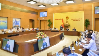 Cương quyết giảm thủ tục, bảo đảm hiệu quả, tiết kiệm