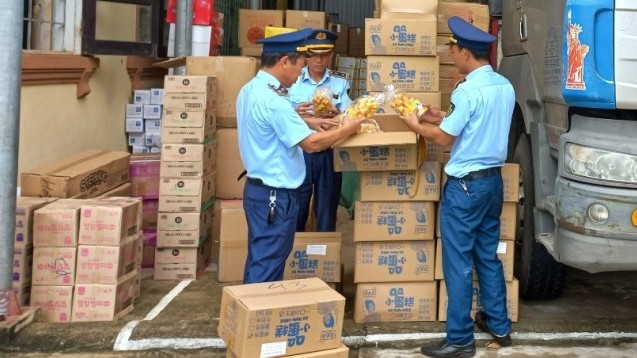 Quảng Trị: Tạm giữ 13.500 sản phẩm bánh kẹo không rõ nguồn gốc