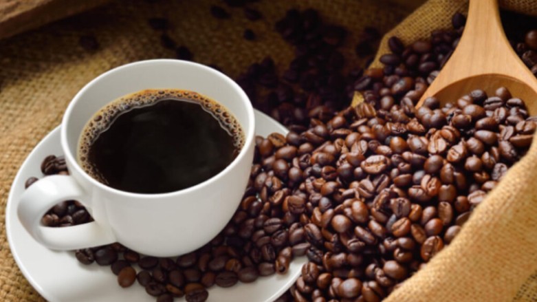 Giá cà phê hôm nay 13/8/2022: Duy trì đà tăng mạnh