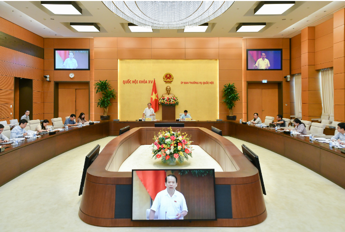 Toàn cảnh phiên họp.