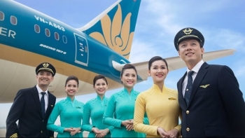 Giá vé máy bay Vietnam Airlines ngày 15/8/2022