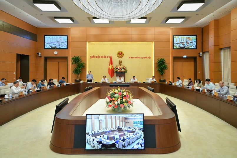 Phó Chủ tịch Quốc hội Nguyễn Đức Hải chủ trì Phiên họp. Phó Chủ tịch Quốc hội Nguyễn Đức Hải chủ trì Phiên họp.