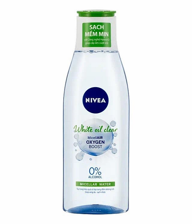 Nước Tẩy Trang Nivea Sáng Da & Kiểm Soát Nhờn Mụn