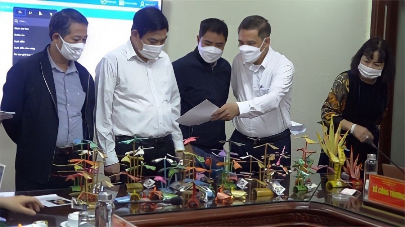 Sản phẩm thủ công mỹ nghệ tham gia dự thi, đánh giá, phân hạng sản phẩm OCOP Huyện Thạch Thất năm 2021.