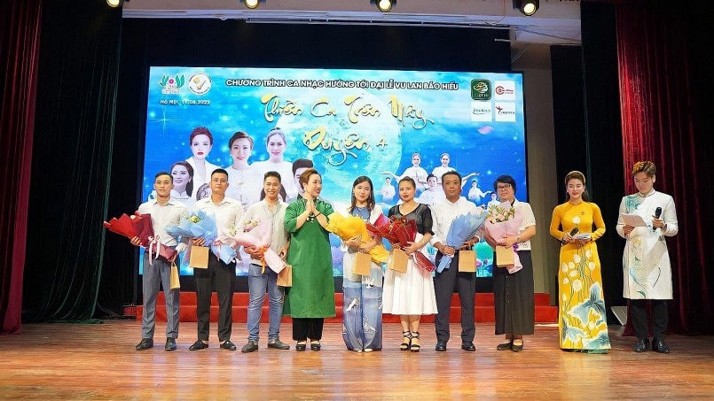 CEO Nguyễn Văn Linh chung tay hỗ trợ và đồng hành cùng Duyên4 với những sản phẩm đầy uy tín & chất lượng.