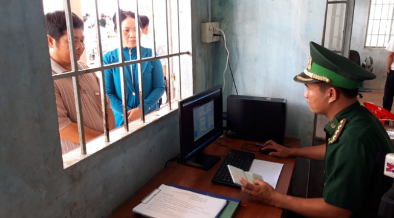  Phó Thủ tướng Thường trực Phạm Bình Minh vừa ký Nghị quyết số 107/NQ-CP ngày 18/8/2022 của Chính phủ phê duyệt phạm vi khu vực cửa khẩu chính Phước Tân, tỉnh Tây Ninh.