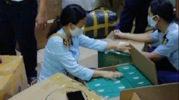 Bình Định: Tạm giữ trên 600 sản phẩm mỹ phẩm ngoại nhập trái phép