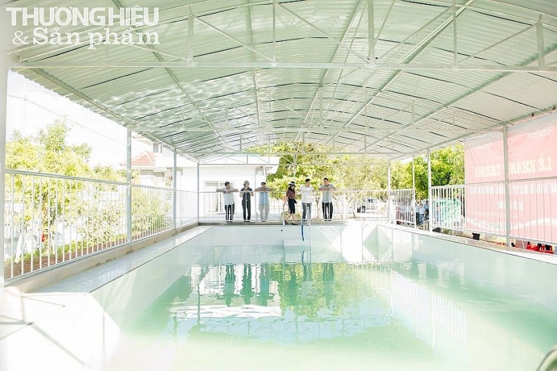 Hà Tĩnh: UBND xã Gia Hanh và Công ty CP Đầu tư và Thương mại Hoàng Gia Phát khánh thành bể bơi và ra mắt quỹ học bổng “ Hoàng Gia Phát.