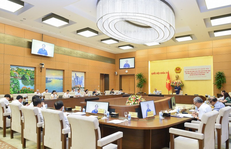 Quang cảnh phiên họp 