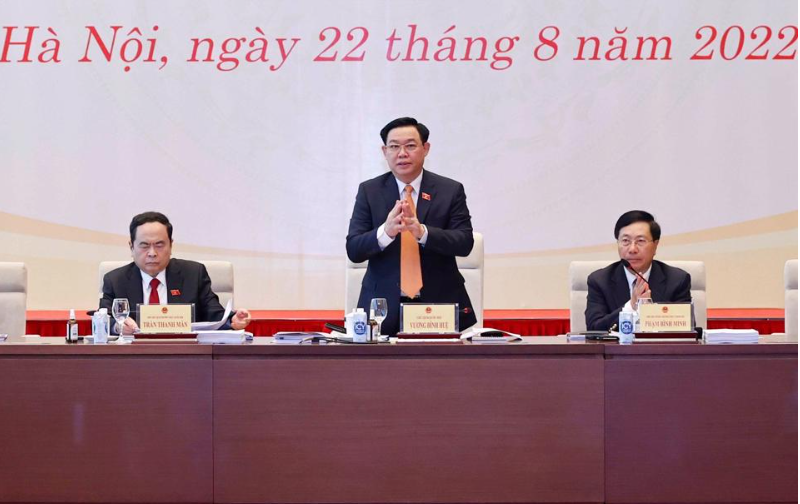 Chủ tịch Quốc hội Vương Đình Huệ và lãnh đạo Quốc hội, Chính phủ chủ trì hội nghị. Chủ tịch Quốc hội Vương Đình Huệ và lãnh đạo Quốc hội, Chính phủ chủ trì hội nghị.