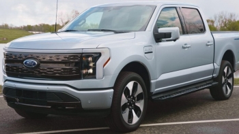 Ford F-150 Lightning 2022 chạy bằng điện tại thị trường Mỹ có giá từ 39.000 USD