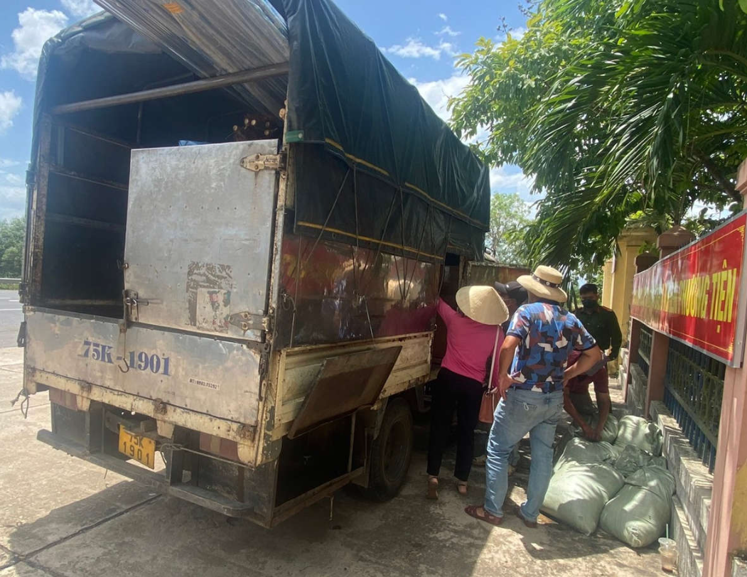 Quảng Trị: Phát hiện 06 bao tải sản phẩm động vật không rõ nguồn gốc