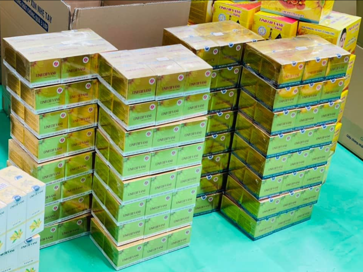 Sản phẩm bị thu hồi là Kem chống nắng - Bảo vệ da Intensive UV Sunblock Cream Linh Chi Vàng Sản phẩm bị thu hồi là Kem chống nắng - Bảo vệ da Intensive UV Sunblock Cream Linh Chi Vàng