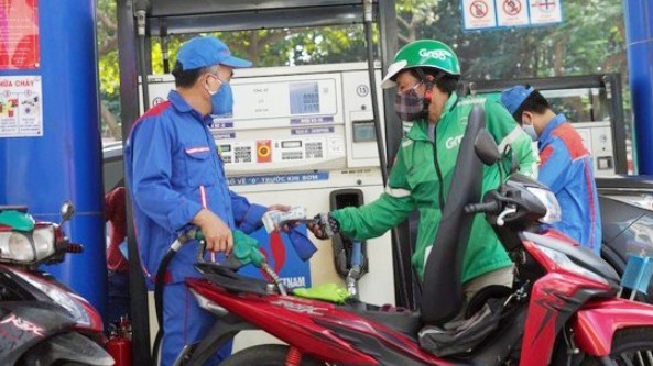 Bảo đảm nguồn cung xăng dầu giai đoạn cuối năm