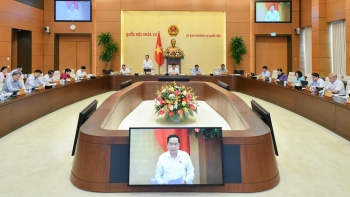 Lấy ý kiến đại biểu Quốc hội chuyên trách về biện pháp thực hiện công việc phục vụ cộng đồng