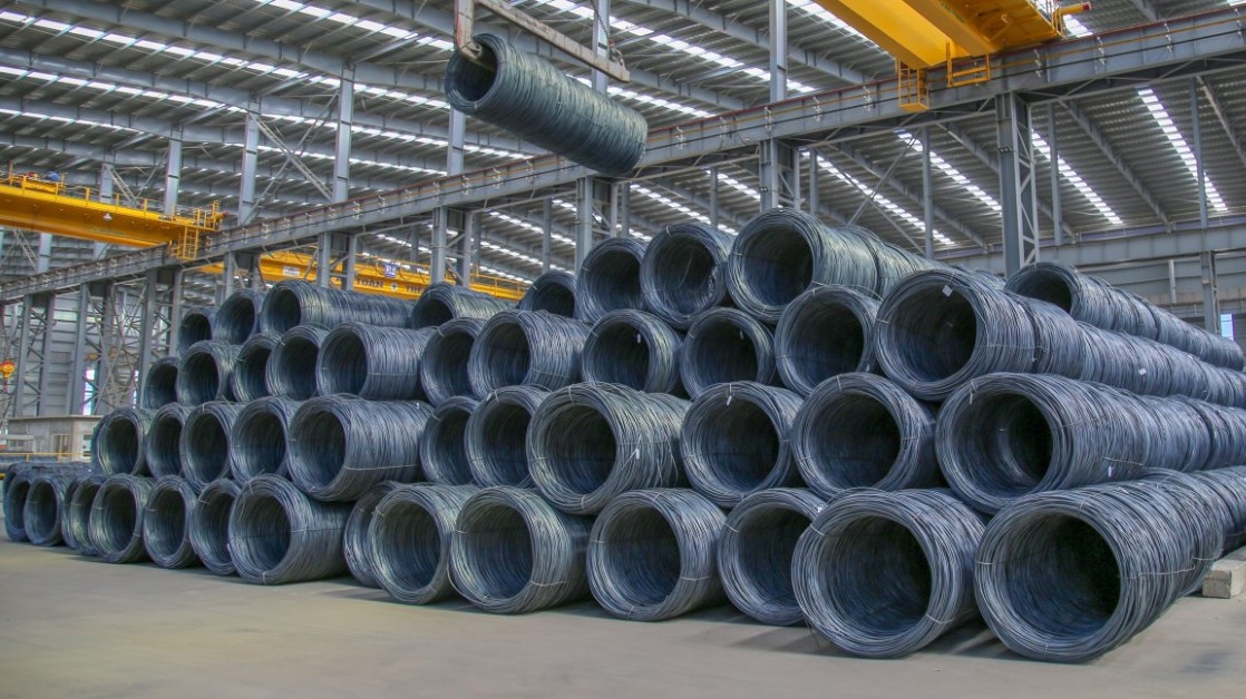 Giá sắt thép hôm nay 29/8/2022: Giảm mạnh trên Sàn Thượng Hải