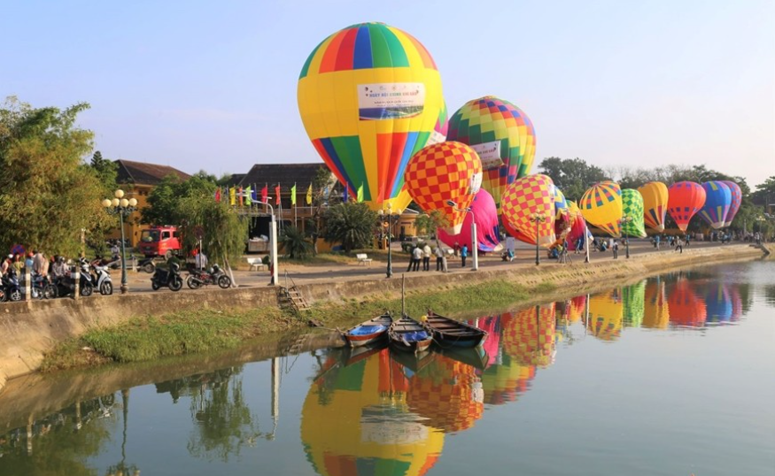 Lễ 2/9 lên Đắk Lắk thưởng thức sầu riêng ngắm khinh khí cầu