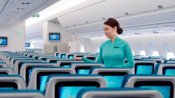 Trời mưa, liệu giá vé máy bay Vietnam Airlines ngày  9/9/2022 có hạ nhiệt?