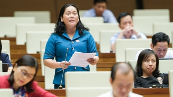 Đề nghị bổ sung công nhân lao động là đối tượng cần được quan tâm trong khám, chữa bệnh