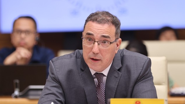 Việt Nam là quốc gia duy nhất tại châu Á được IMF nâng dự báo tăng trưởng