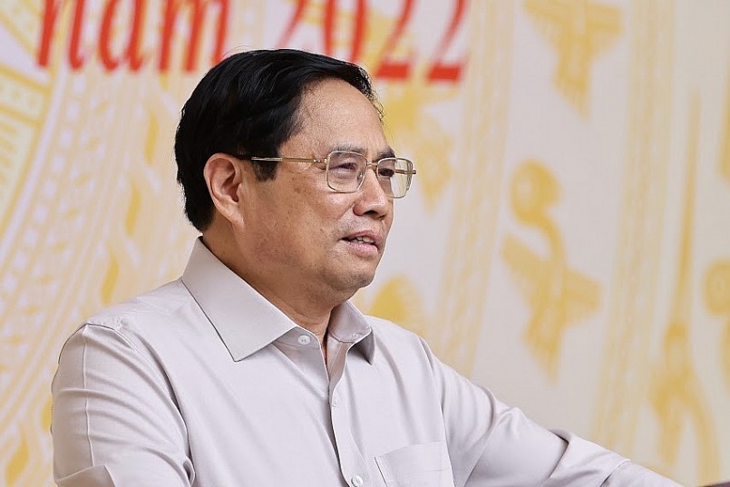 Thủ tướng yêu cầu thực hiện nghiêm kỷ luật, kỷ cương hành chính, cá thể hóa trách nhiệm, đề cao vai trò người đứng đầu trong cải cách TTHC. Ảnh: VGP