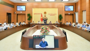 Xem xét kỹ lưỡng, thực chất, trách nhiệm các nội dung chuẩn bị cho kỳ họp và theo thẩm quyền