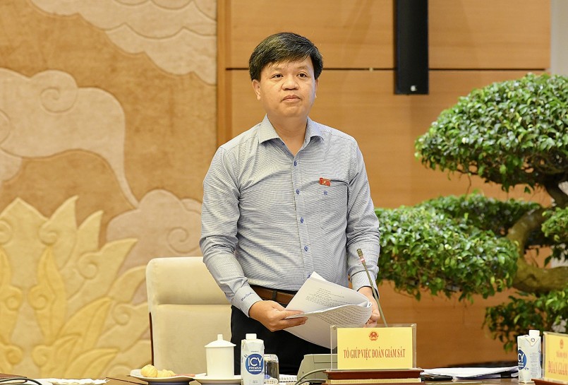 Phó Chủ nhiệm Ủy ban Khoa học, Công nghệ và Môi trường Tạ Đình Thi. Phó Chủ nhiệm Ủy ban Khoa học, Công nghệ và Môi trường Tạ Đình Thi.