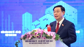 Chủ tịch Quốc hội: Bảo đảm ổn định kinh tế vĩ mô như là yếu tố ''bất biến'' để ứng với ''vạn biến’'