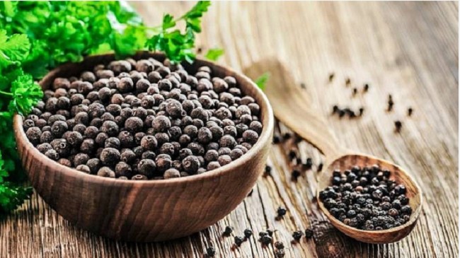 Giá hồ tiêu hôm nay 18/9/2022: Thị trường trầm lắng