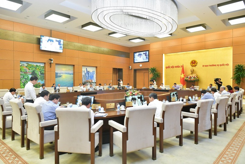 Toàn cảnh Phiên họp.