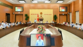 Dự án Luật Khám bệnh, chữa bệnh (sửa đổi): Ban hành sớm nhưng phải kỹ lưỡng, bảo đảm chất lượng