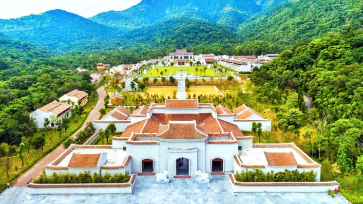 Điều chỉnh tên gọi Hồ sơ khoa học Quần thể di tích và danh thắng Yên Tử