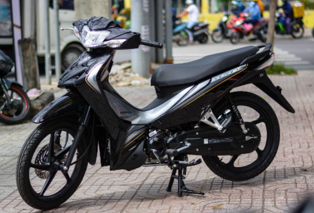 Giá xe Wave 110 nhập Thái hạ nhiệt