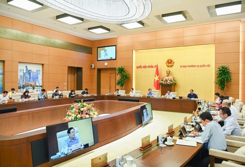 Quang cảnh phiên thảo luận