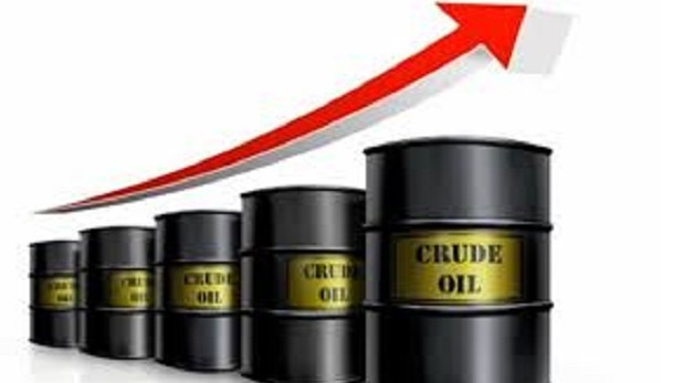 Giá xăng dầu hôm nay 26/9/2022: Dầu thô bật tăng mạnh