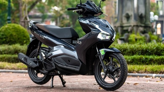 Giá xe máy Honda Air Blade mới nhất cuối tháng 9/2022