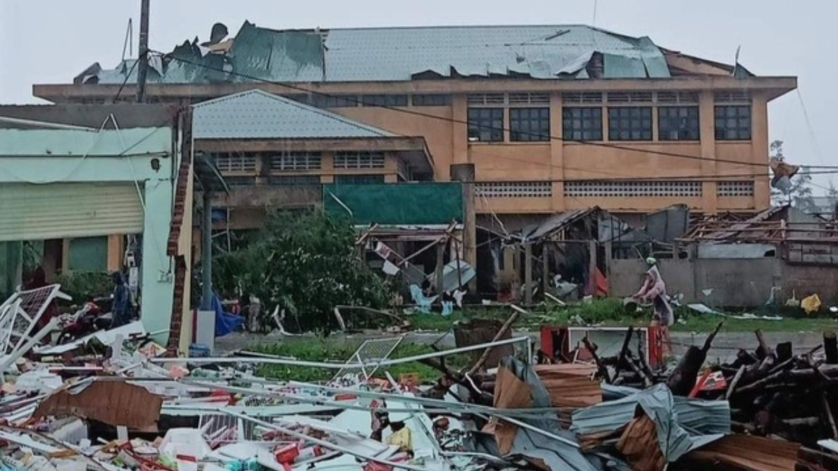 Thủ tướng yêu cầu tập trung khắc phục hậu quả bão số 4